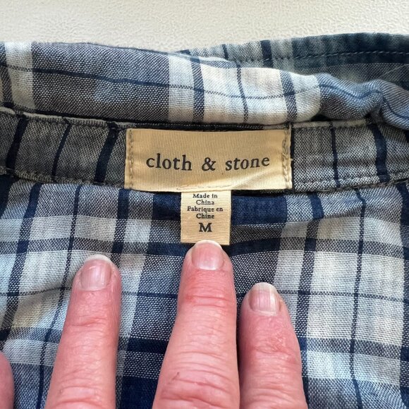 Anthropologie Cloth & Stone Plaid Button down, cloud wash top - Size Medium - Picture 10 of 12